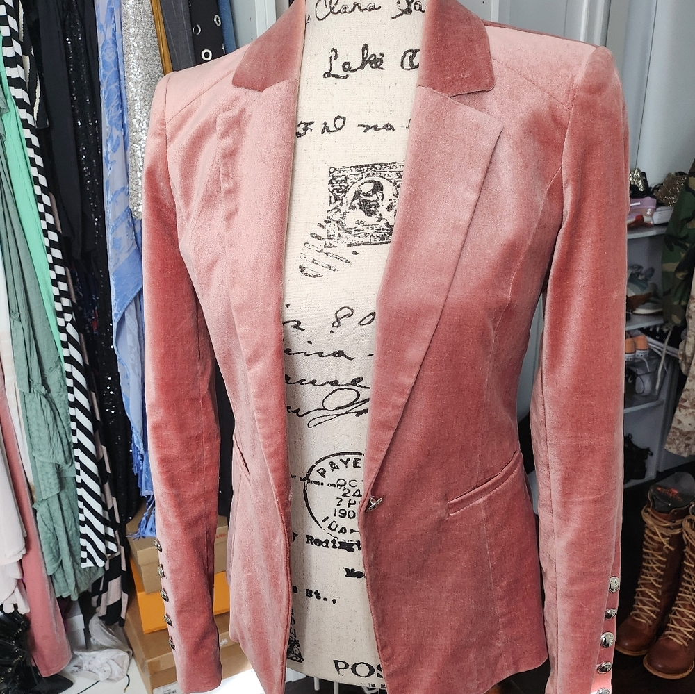 Dusty Pink Velvet Blazer
